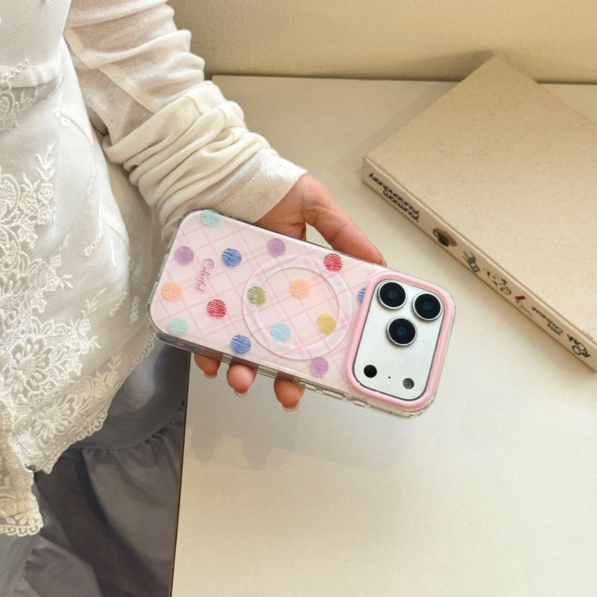 

3D Bear Magnetic Stand Case for iPhone 17 Pro Max/16 Pro/14/13 (Cute, for Women) 17 Pro Max