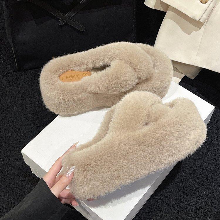 7CM large size thick-soled fluffy slippers for women's outer wear 2025 autumn new models to increase the height of a boy high-heeled outer wear cotto
