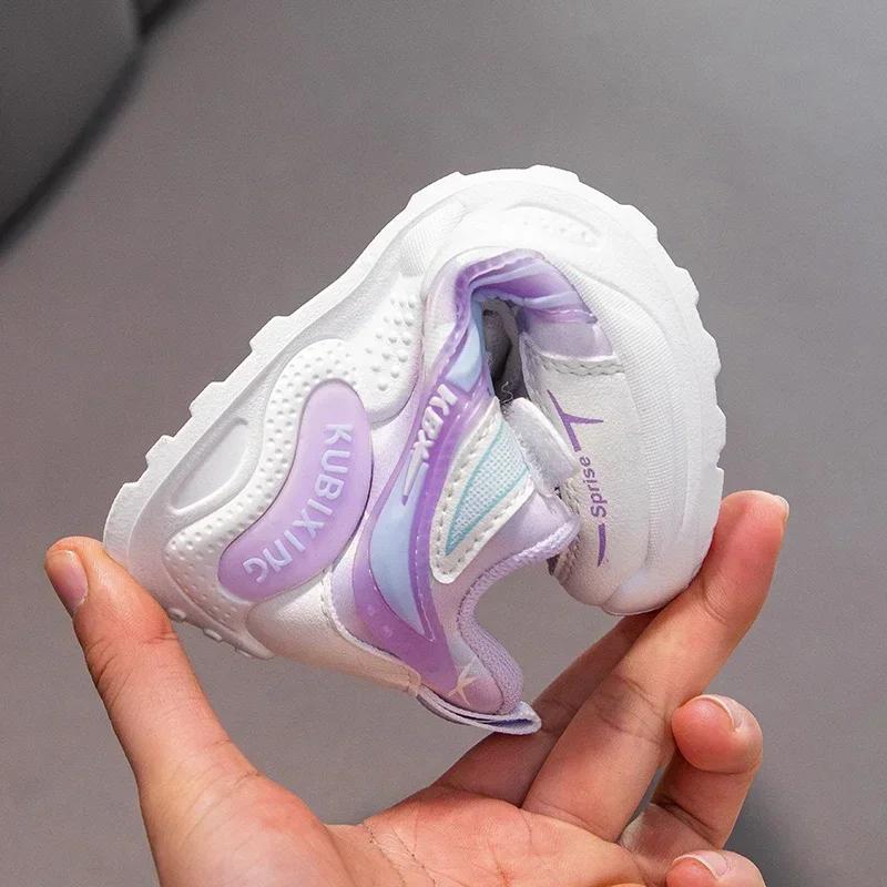 Students Sneakers White Non-slip New Kids Running Shoes Mesh Breathable Children Fashion Shoes Thick Soft Sole Trendy