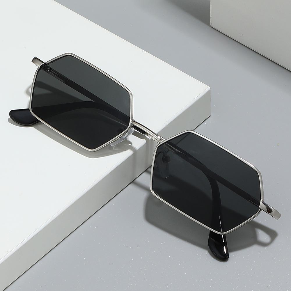 JYL TS Sunglasses Metal Small Polygon INS Women/8029