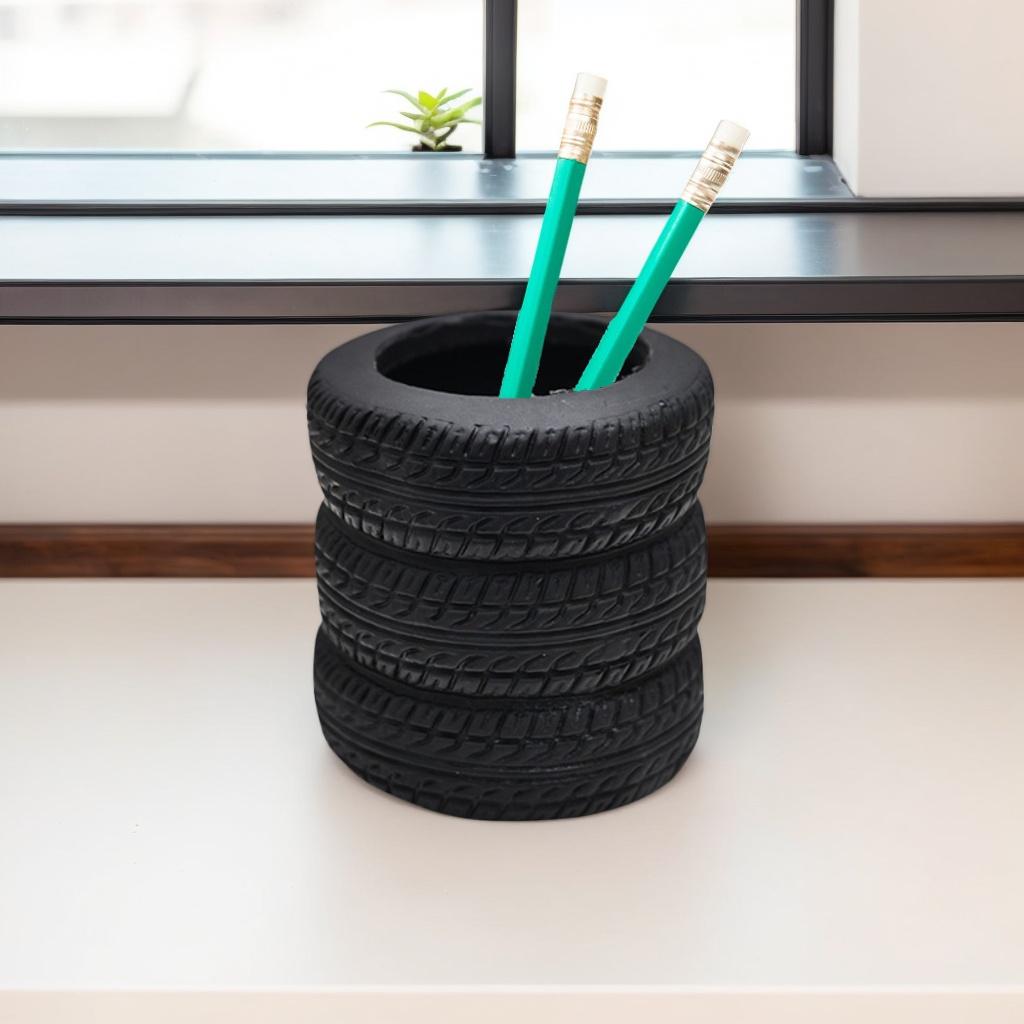

1 шт. Креативная подставка для ручек в виде шины, Персонализированное ведерко для хранения канцелярских принадлежностей, Органайзер для рабочего стола чёрный