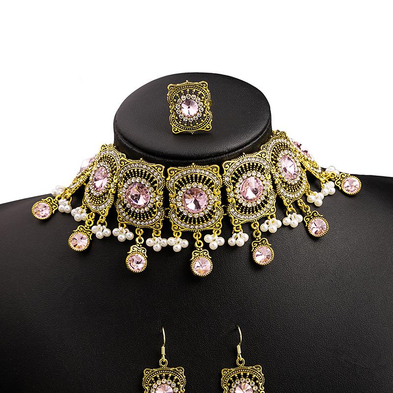 Retro Gemstone Necklace Ring Set, Metal Wind Gold Diamond Fringed Chain Exaggerated Temperament Accessories