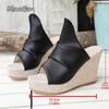 Sommer Damen Keilsandalen Schwarzes Leder Slip-on High Heel Pantoletten 10CM Absatz Plateausandalen Rutschfest Fischmaul Pantoletten Schuhe