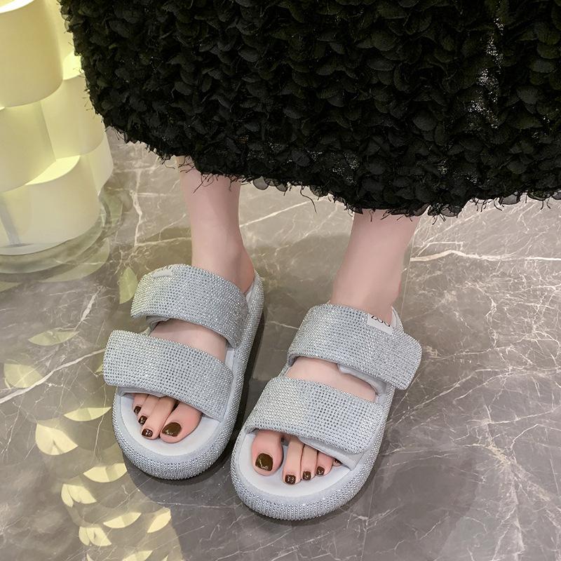 Fashion Glitter Slides Slippers Soft Shoes Woman 2024 Pantofle Rubber Flip Flops Shale Female Beach Low Platform Jelly Comfort Summer Ne