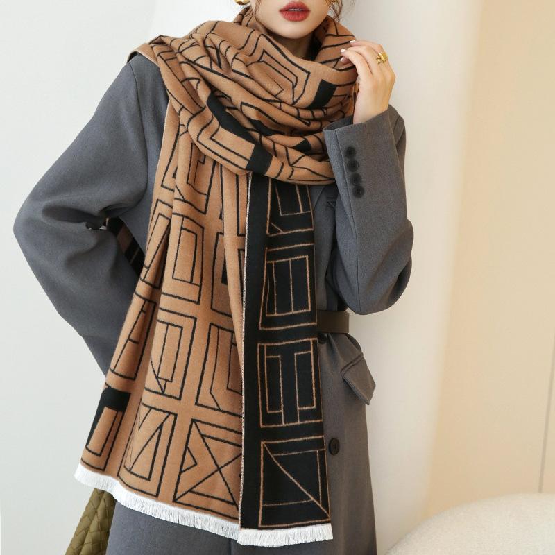 New Korean Style Geometric Warm Scarf for Autumn and Winter  Dual-purpose Air-conditioned Room Shawl for Students Windproof Scarf Outside