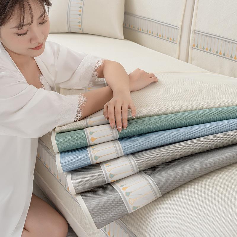 Nordisches Sofakissen aus Eisseide, für den Sommer, rutschfeste Matte, Kissen für vier Jahreszeiten, universeller Ledersofabezug