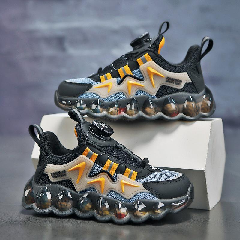 Trendige Mesh-Sportschuhe für Jungen Frühling/Sommer 2026 mit Drehknopf
