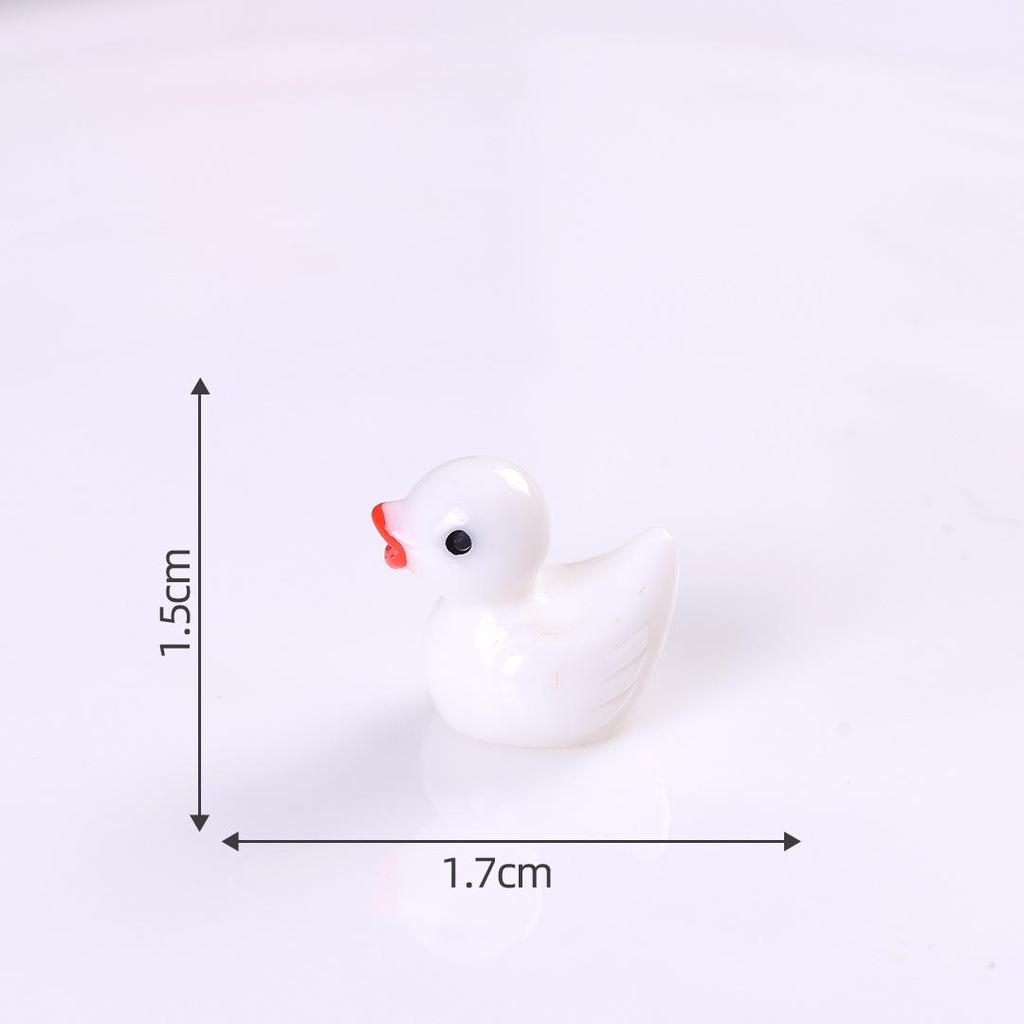 Miniature Colorful Luminous Duck Resin Ornaments for Micro Landscape and Moss Decor