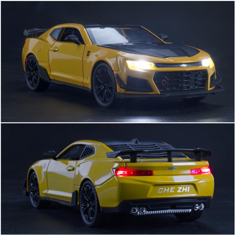 1/24 Alloy Die Cast Chevrolet Camaro Sports Car Model Toy Vehicle Simulation Sound Light Pull Back Collection Toys for Children Gifts