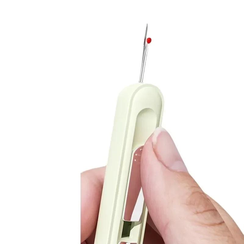 2 In 1 Needle-threaders with Seam Ripper Threading Seam Remover Seam Ripper Tool for Sewing Crafting Cross-Stitch Accesorios