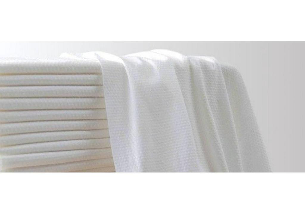 Large Thickened Disposable Beauty Towel for Hairdressing, Face Washing, Foot Care, Massage, Manicure, and Bathing.