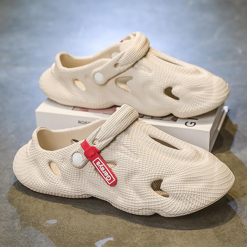Men's shoes 2025 summer new fashionable breathable men's wear-resistant soft-soled hole shoes outdoor one pedal two wear sandals