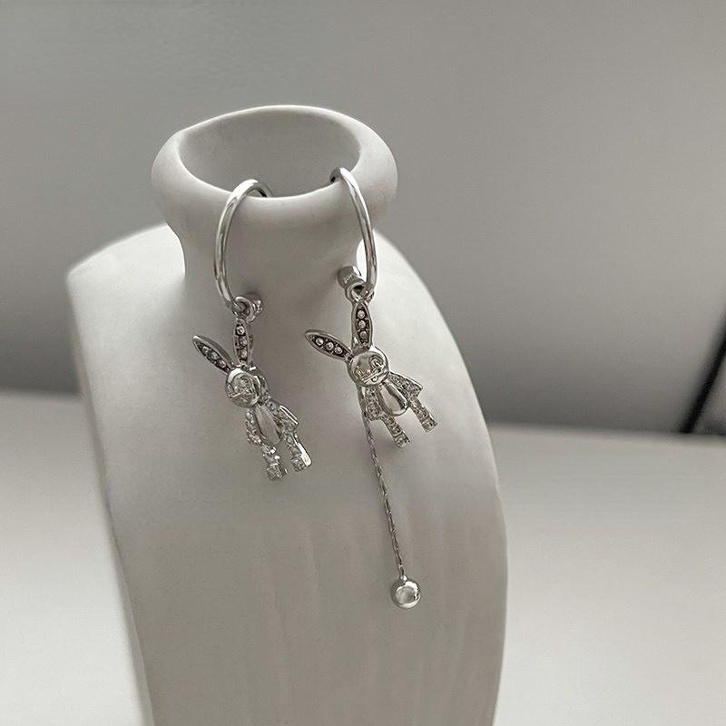 

Модные милые серьги с кроликом для женщин, кристаллы циркона, мультяшные кисточки, нерегулярные серьги, милые ювелирные изделия для девочек, подарок