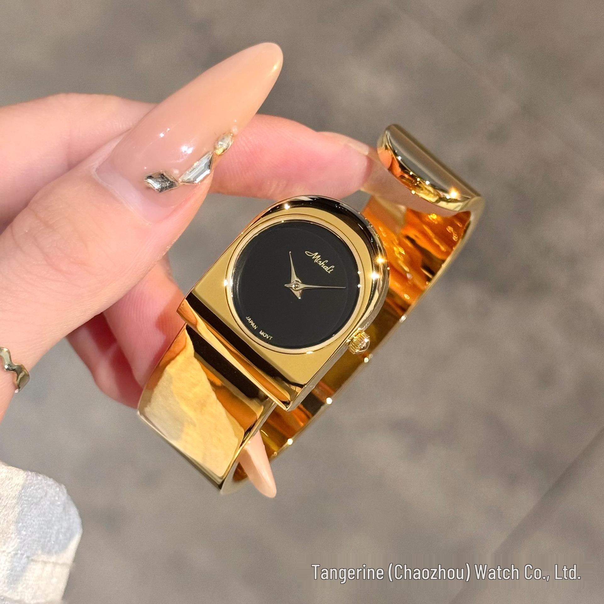 

Женские часы Milissa Анкара Красные Минималистичные Роскошные Стальной Браслет - Модные, Изысканные, Высококлассный Стиль.