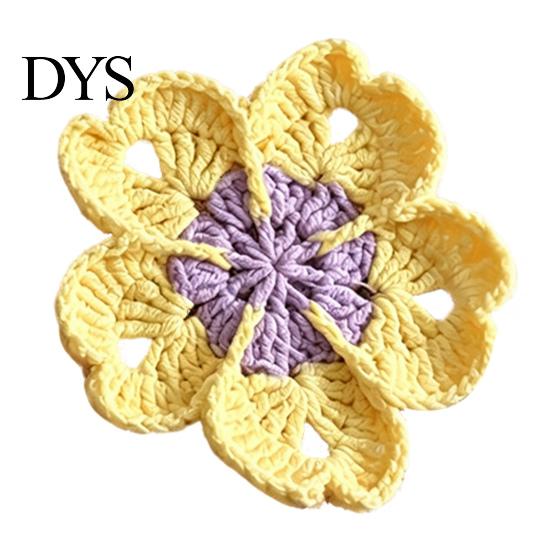 Absorbent Tableware Pads Handmade Crochet Flower Coasters for Drinks, Thermal Insulation Table Mat Cute Desk Decor Accessories Coffee Mugs And