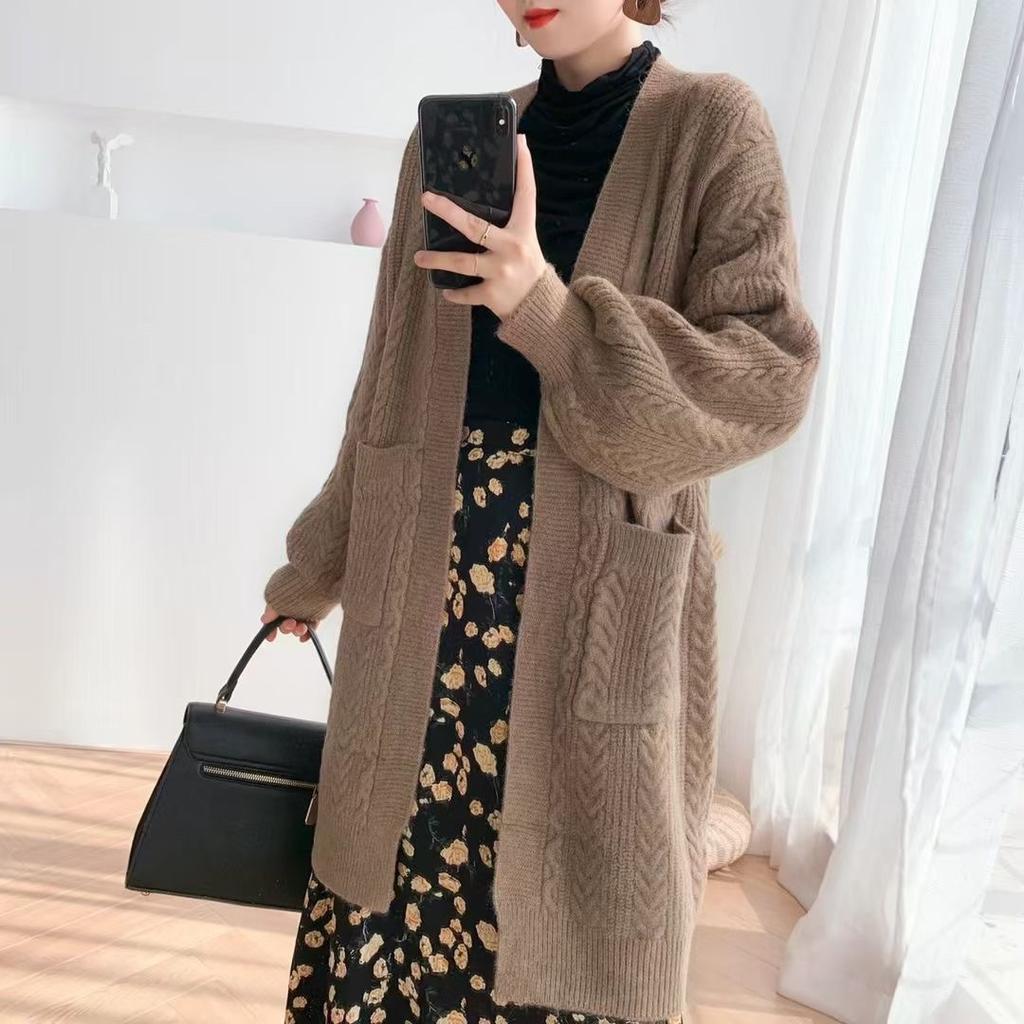 Retro Pocket Twist Large Size Knitted Cardigan Women's Commuting Simple Temperament Long Sweater Jacket Women's Autumn and Winter