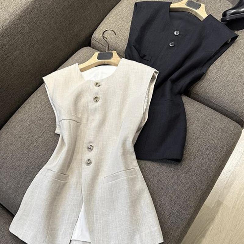 

Женская летняя куртка без рукавов в корейском стиле - трендовый облегающий крой 2024 года Large грязно-белый