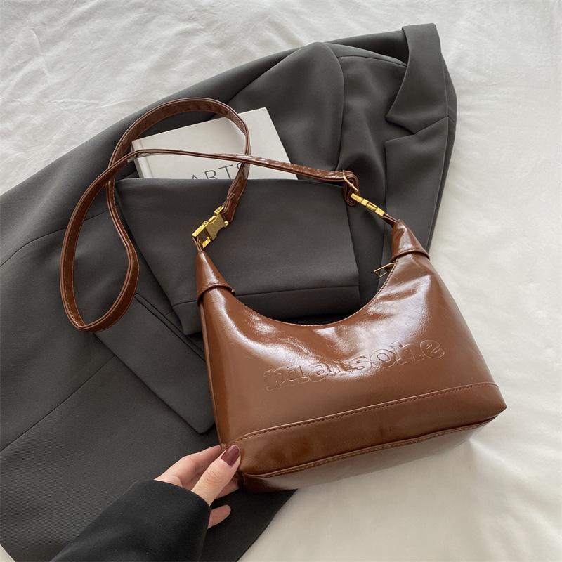 Niche bag women's new autumn and winter fashion popular high-end shoulder bag handbag crossbody dumpling bag