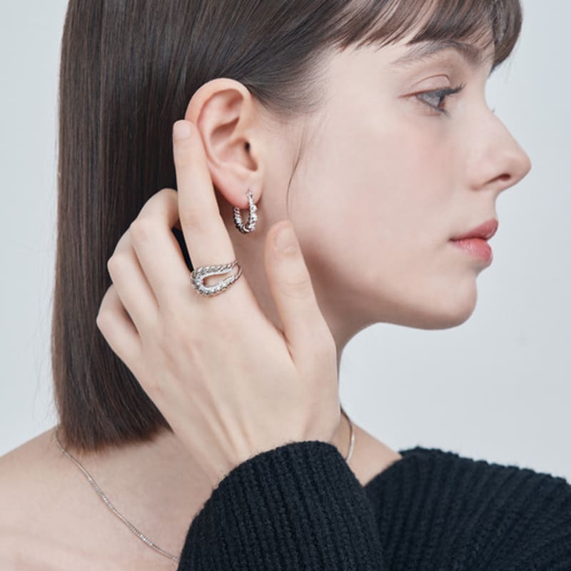 ELLE Jewelry Ella Twist Cubic Ring ELBRWR133