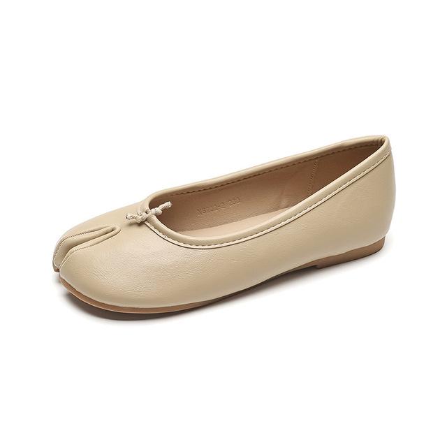 Silver Tabi Shoes Woman Split Toe Flats Trotters Ninja Loafers Cozy Slip On Ladies Daily Walking Shoes Mocasines