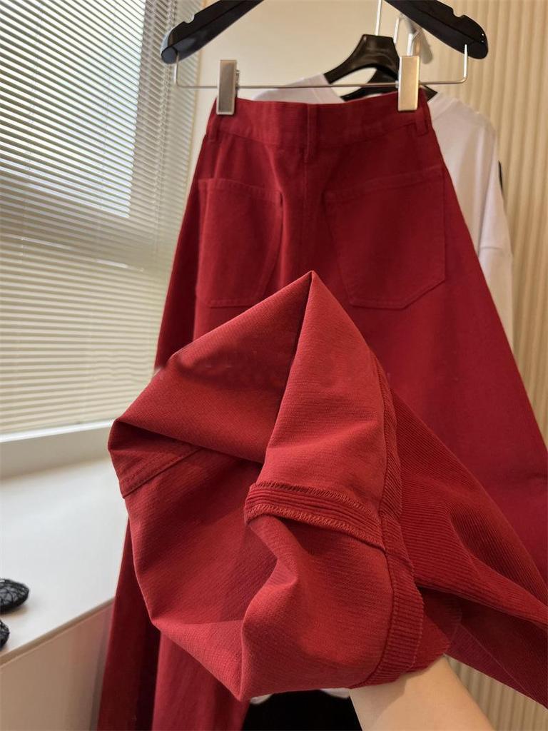 Chic Red Angora Ribbed Wide-Leg Pants with Superior Fabric