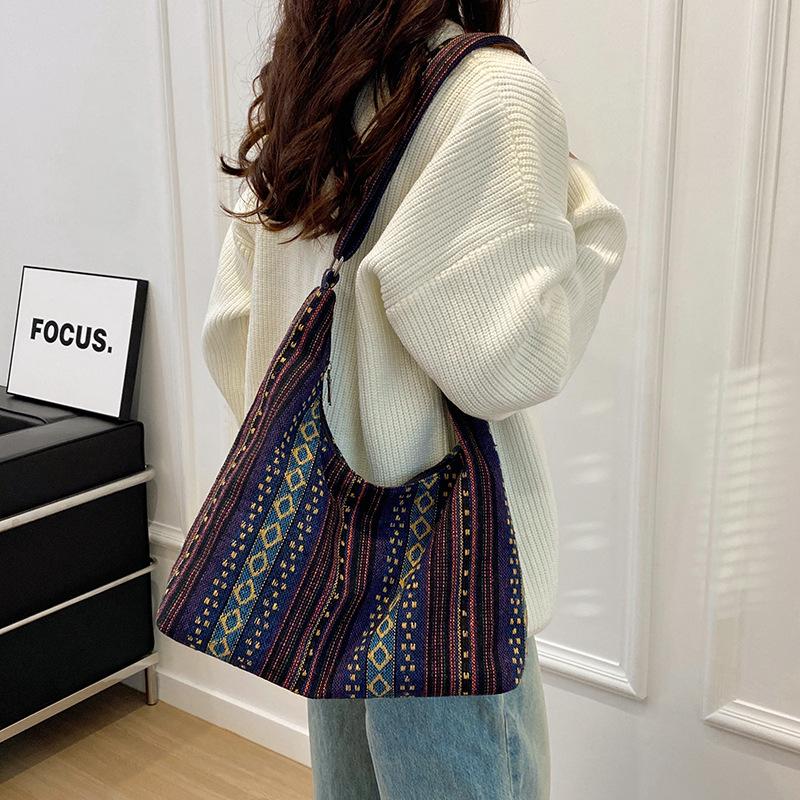 Personalized bag women's large-capacity casual fashion printed shoulder bag cloth texture commuter messenger bag