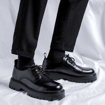 Poolsaapad – Poolsaapad