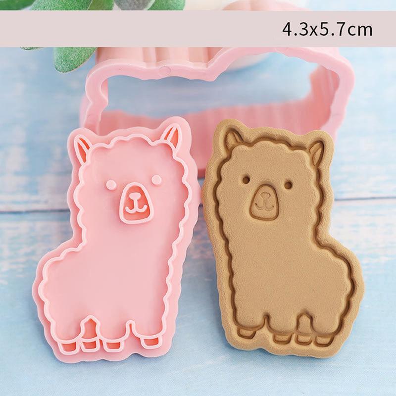 8Pcs/Set  Biscuit Mold Forest Animal Shape Cookie Cutter Icing Fondant Cake Tool