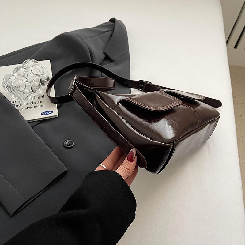 Vintage Waxed Leather Tote Bag for Women Large Capacity Underarm Bag Commuting Single-shoulder Bag