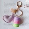 Neuer Kuchen Schlüsselanhänger Mode Auto Schlüsselanhänger Damen Tasche Anhänger Zubehör Frankreich Kuchen Macarons mit Eiffelturm Schlüsselanhänger Geschenk Schmuck