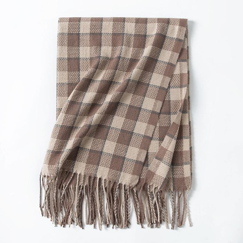 Vintage Maillard scarf women's high-end sense versatile, warm and thickened atmosphere, winter couple plaid scarf