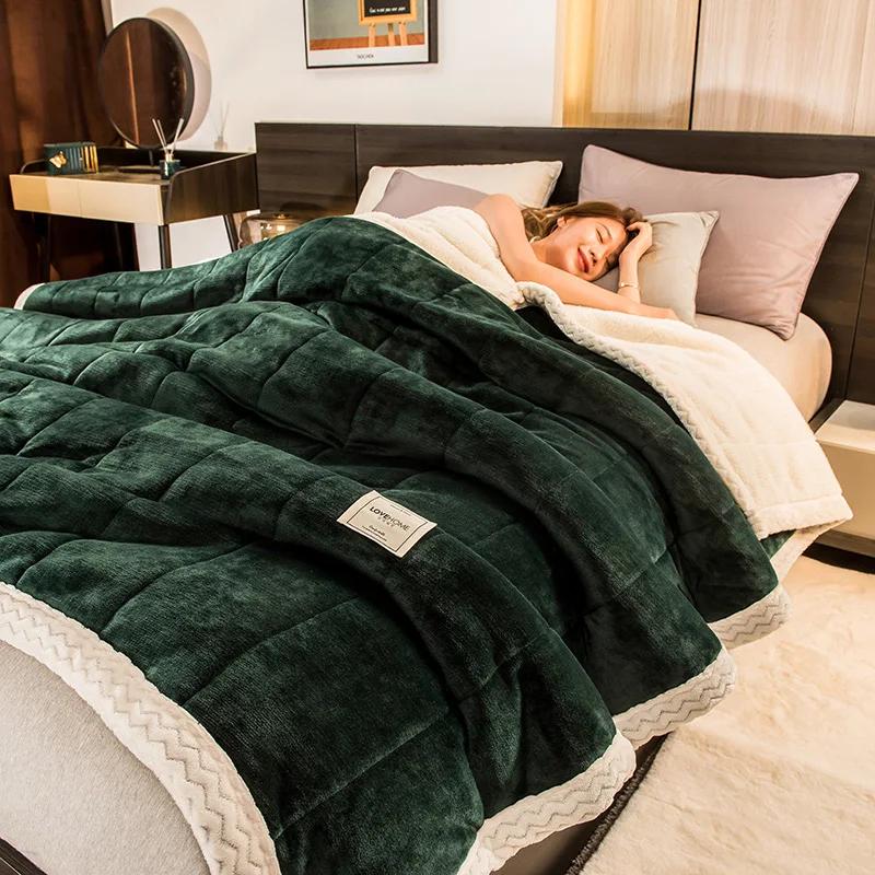Coral Fleece Autumn Winter Warm Blankets For Bed 3 Layers Thicken Flannel Blanket Quilt Soft Comfortable Warmth Quilts Washable
