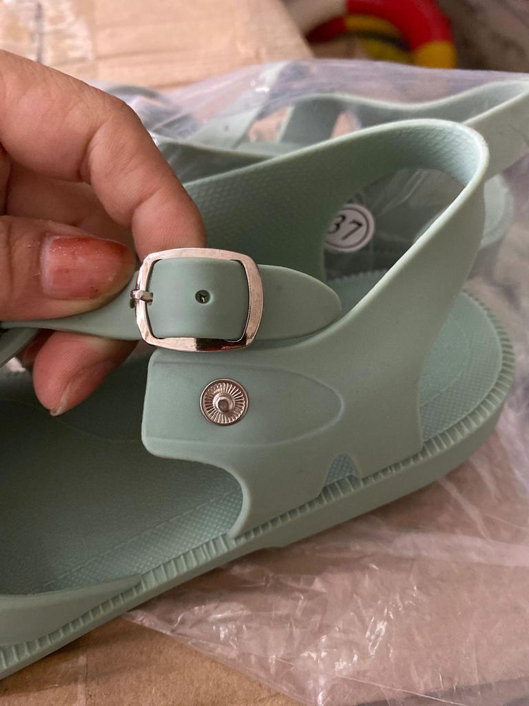 2026 Women's Hollow Soft Crystal Jelly Sandals - Flat, Low Heel, Beach & Rain Shoes