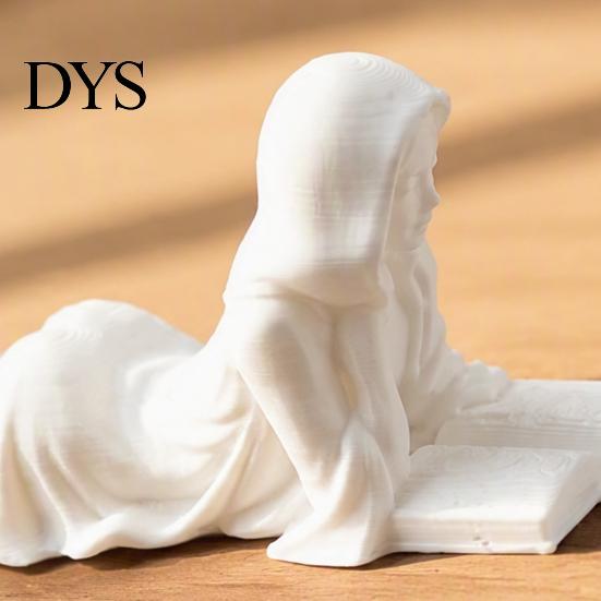 Elegante Wohnkultur Akzente Lesendes Mädchen Figur, 3D Gedruckt Auf Dem Bauch Liegend Künstlerische Schreibtischdekoration Skulptur, Frauenstatue für Büro