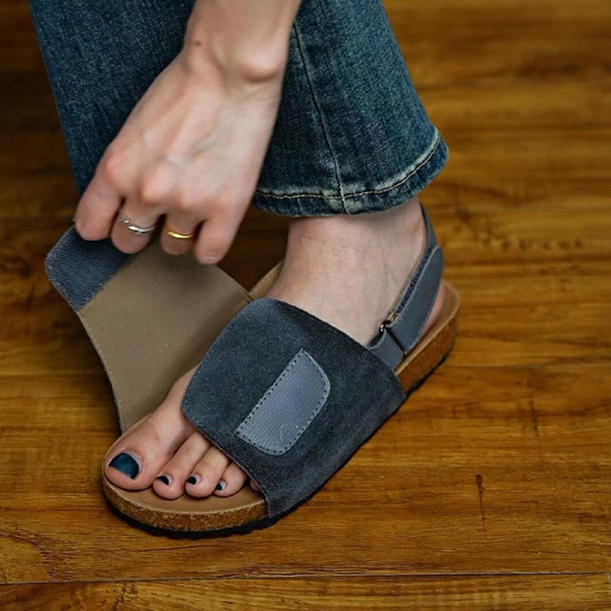 

Точечная версия~ Новые женские летние сандалии Birkenstocks на толстой подошве из матовой кожи с ремешками-липучками в ретро-стиле с открытым носком 40