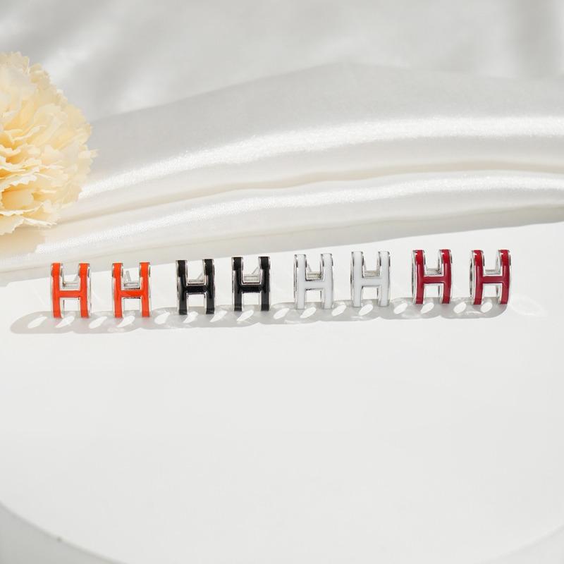 Minimalistische Stud Oorbellen met Letter H en Druipolie voor Dames Licht Luxe Mode Sieraden