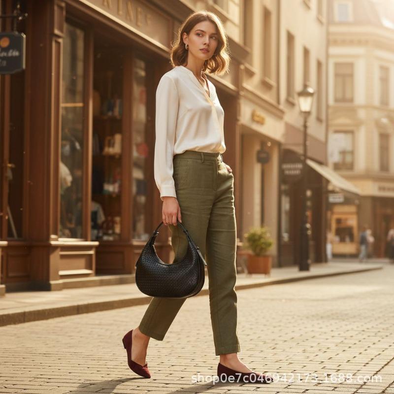 Woven lattice leather new cloud bag, portable underarm bag, one shoulder crossbody women's bag for