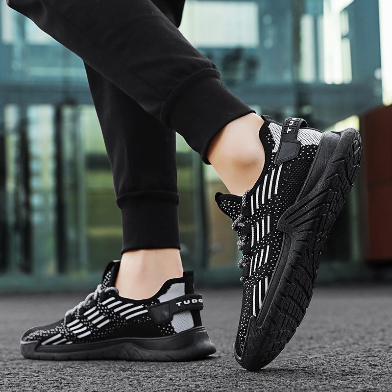 Spring New Men's Fly-woven Sneakers Breathable Mesh Lightweight Men's Outdoor Running Shoes Men's Shoes