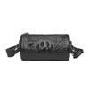 Damen Tasche aus Rindsleder, ein Schultergurt, Crossbody, Krokodilmuster, kleine quadratische Tasche, breiter Schultergurt, Reißverschluss mit Klappe