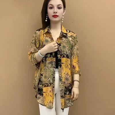 Women Shirt Lapel 3/4 Sleeve Sunscreen Shirt Printing Sun Protection Thin Mid-length Shirt Loose Fit Tops Daily Wear
