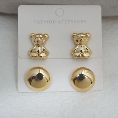 Cross-border Bear Earrings: Fashionable, Versatile, and Cute High-end Studs