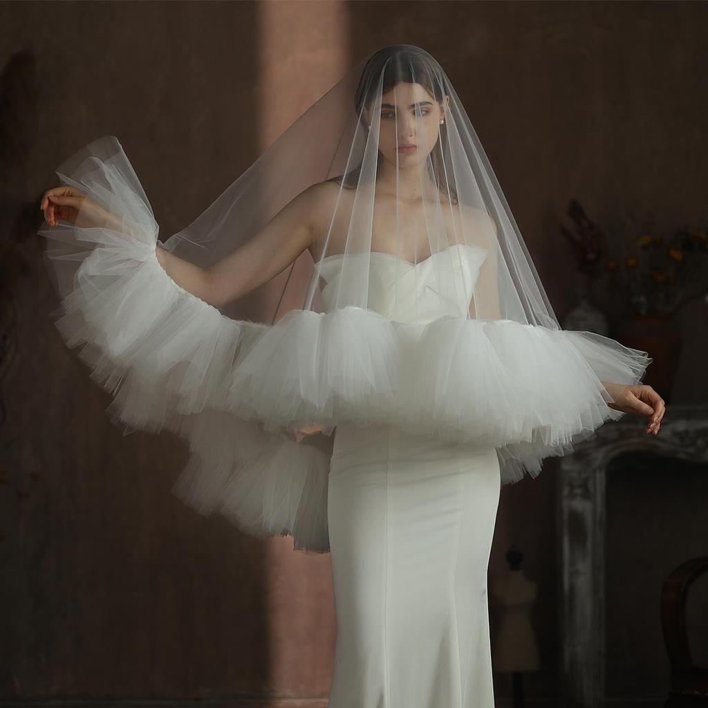 Xinmeiji Handmade White Double-Layer Bridal Veil with Ruffled Edge