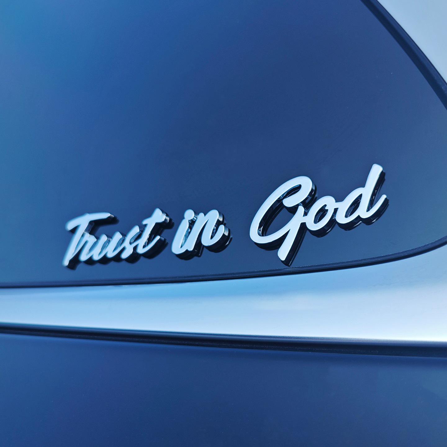 Trust in God Metal Car Sticker - English Design, Creative & Stylish Personality Decoration to Cover Scars 16x3.5x0.3 cm