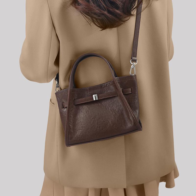 Handbag bag women s new summer leather mother bag crossbody large capacity bucket bag women s bag
