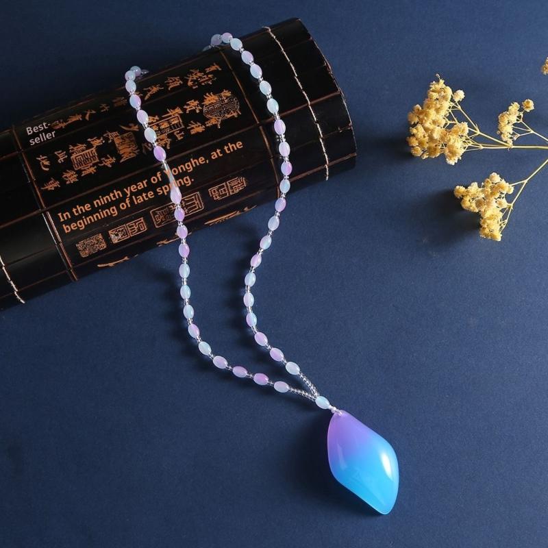 Amber Beeswax Gradient Purple-Blue Necklace Water Drop Flowers Pendent Necklace For Women Unisex Beaded Pendant Ornaments Gift
