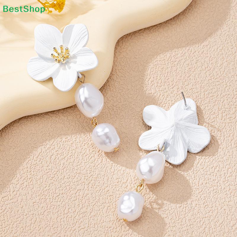 Elegant Baroque Imitation Pearl White Flower Drop Earrings For Women Dainty Dangle Earrings Banquet Party Jewelry Gift