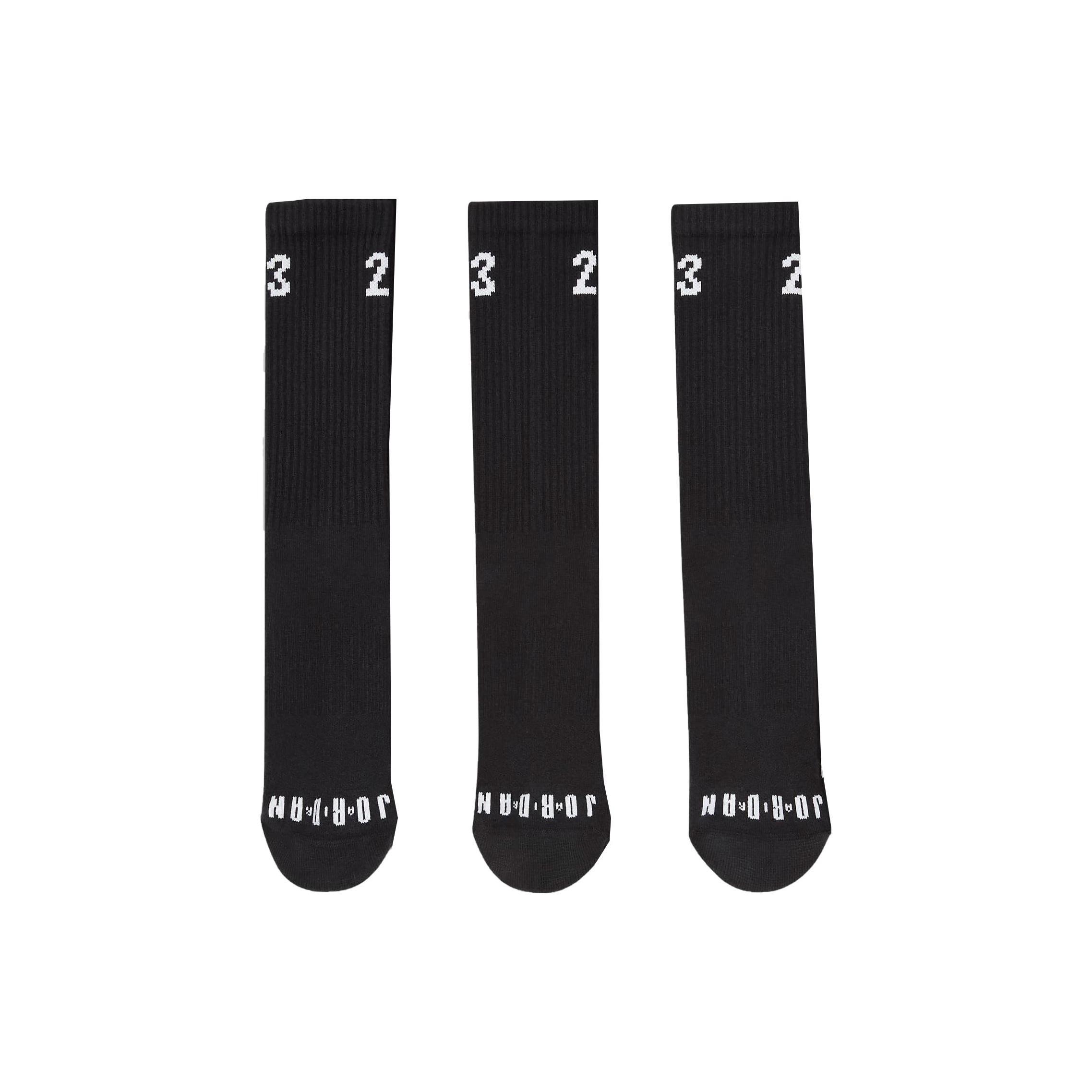 Air Jordan Essentials Crew Socks  Black  Men s DA5718-010 L