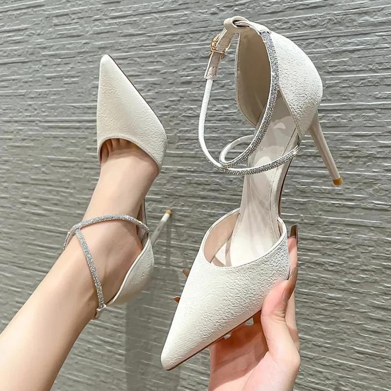 

French Style Women s High Heels 2025 New Spring Autumn Versatile Fairy Women s Style Midsole Void Single Shoe Womens 34 бежевый