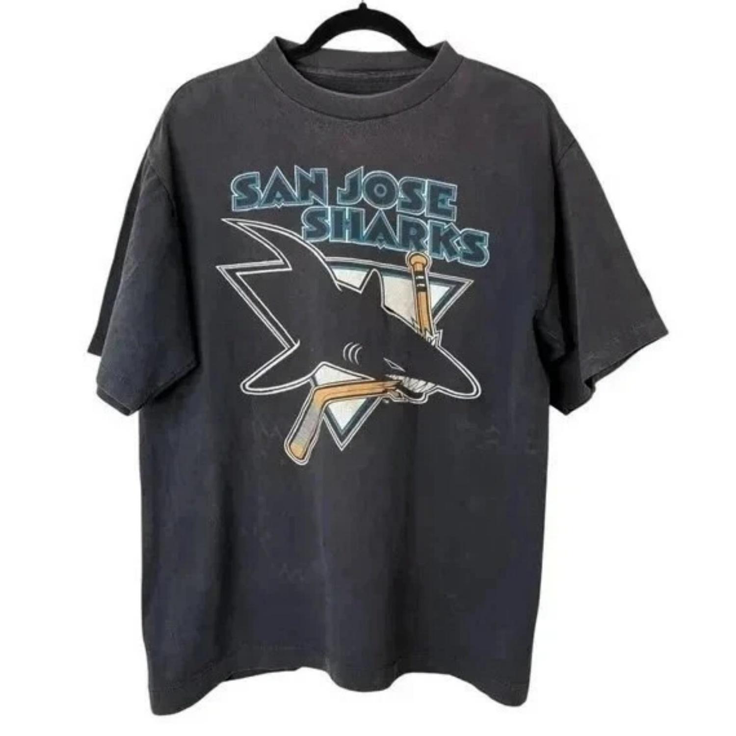 

1991 San Jose Sharks Logo T-shirt - Men s, Women s, Men s Streetwear S чёрный