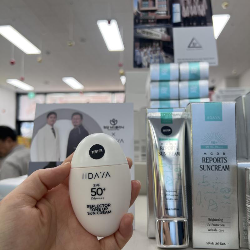 [IIDAYA] Reflektor Tone Up Solkräm SPF50+ PA++++ (40 ml)